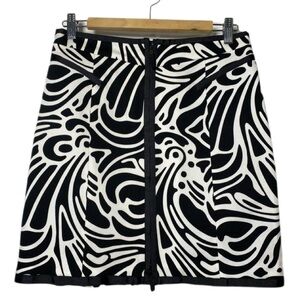 Etcetera Black and White Printed Zip Front Skirt Size 4